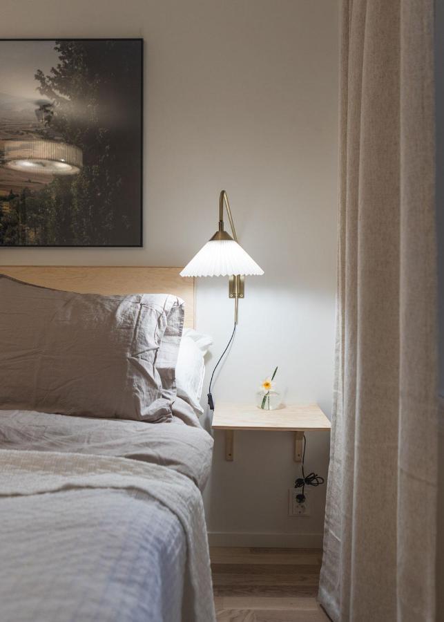 Lilla Dalbo "Adults Only, Djurfritt", Ulvoen Hoega Kusten Ulvohamn Luaran gambar