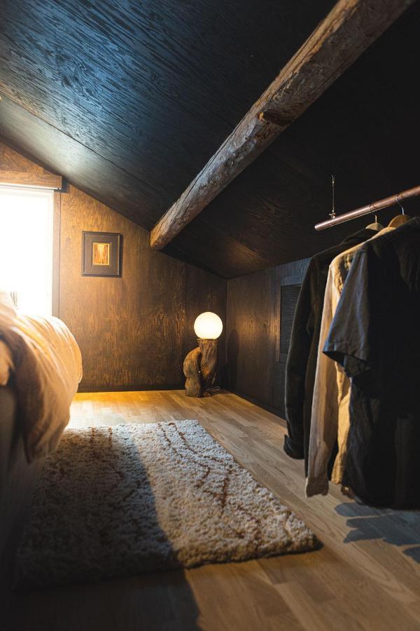 Lilla Dalbo "Adults Only, Djurfritt", Ulvoen Hoega Kusten Ulvohamn Luaran gambar